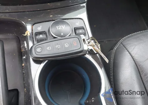 2016 Ford Escape Titanium from USA, damaged, VIN 1FMCU9J99GUA77919